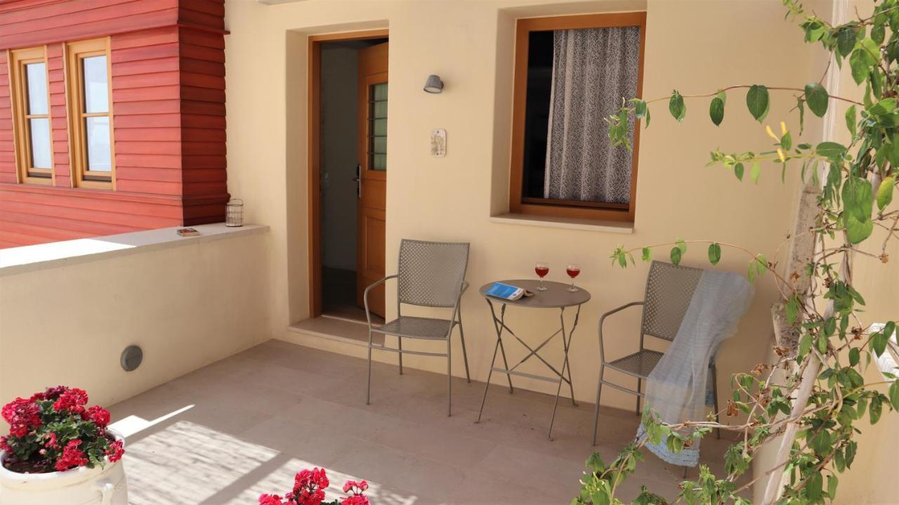Veranda Rossa Suites Rétino Exterior foto