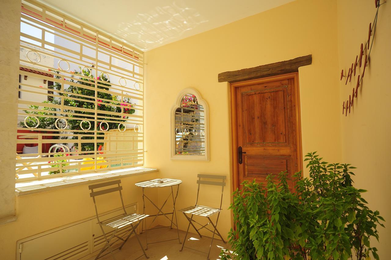 Veranda Rossa Suites Rétino Exterior foto